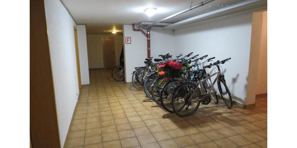 Dachgeschoßwohnung Roth - 3.5 Zimmer, 78 m&sup2;, 228.000&euro; | Angebot:26688739