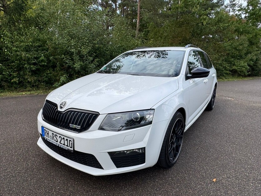 Skoda Octavia RS 245 224.000 km 10.399 € Schwanstetten 90596