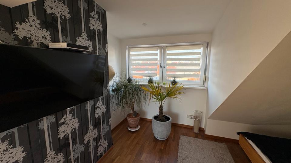 Dachgeschoßwohnung Nürnberg Rabus - 3 Zimmer, 76 m&sup2;, 290.000&euro; | Angebot:25752841