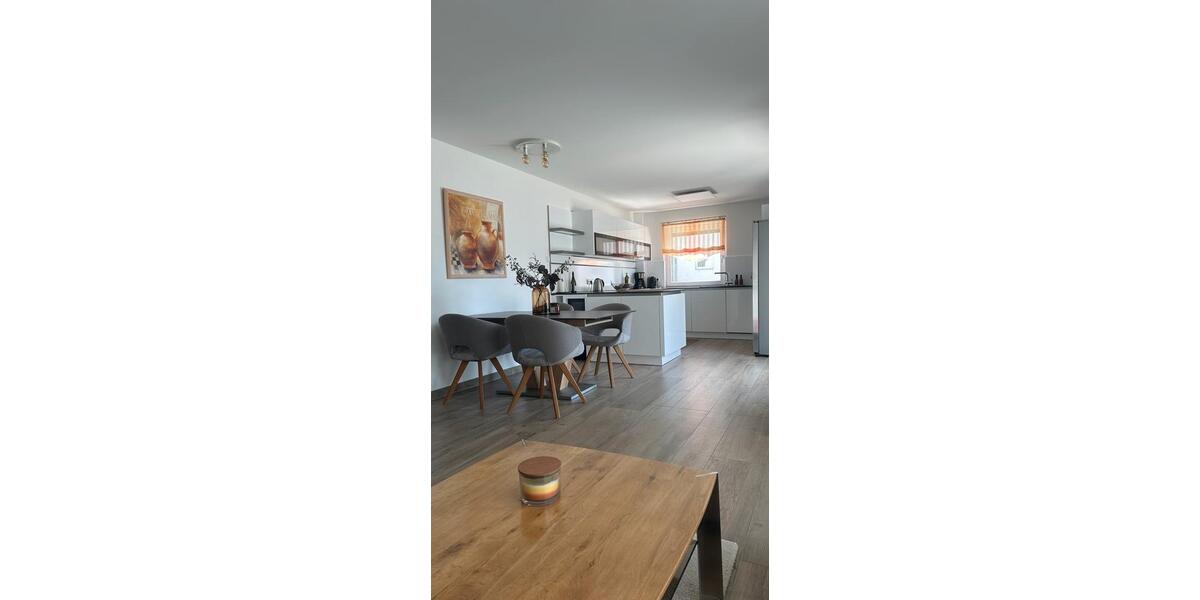 Etagenwohnung Nürnberg Kleinweidenmühle - 3 Zimmer, 90 m&sup2;, 1.800&euro; | Angebot:26385711