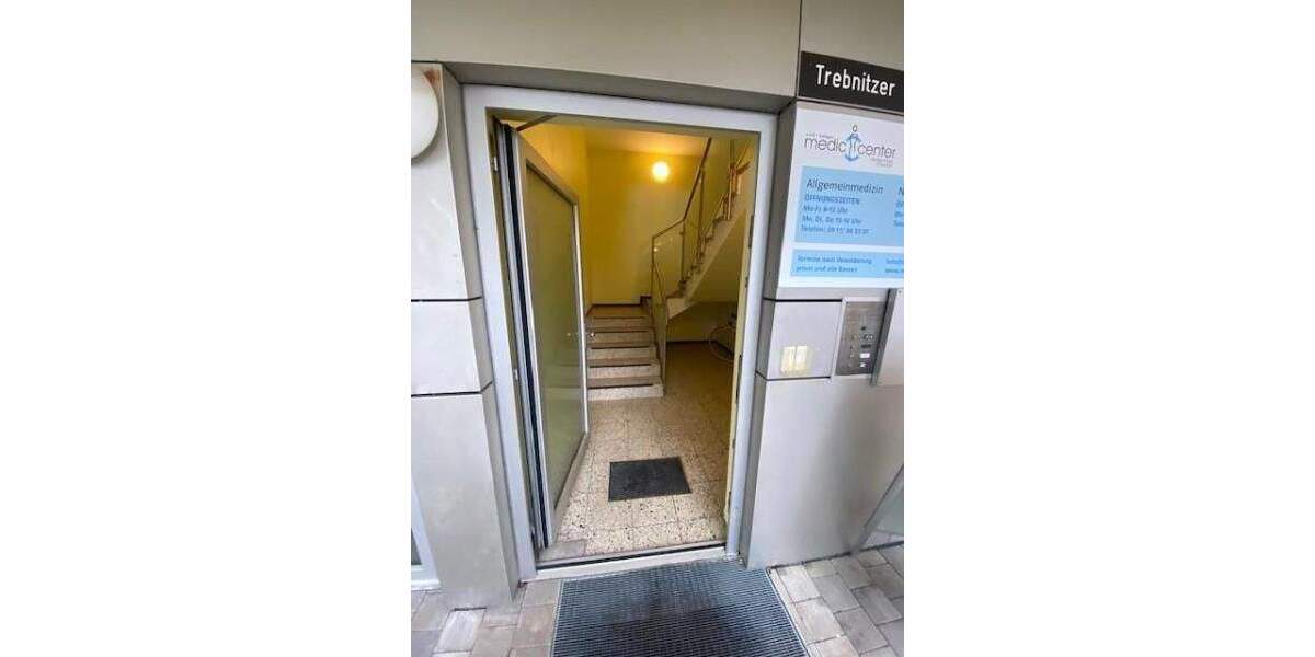 Gewerbeobjekt Nürnberg Langwasser - 6 Zimmer, 125 m&sup2;, 1.250&euro; | Angebot:25665546