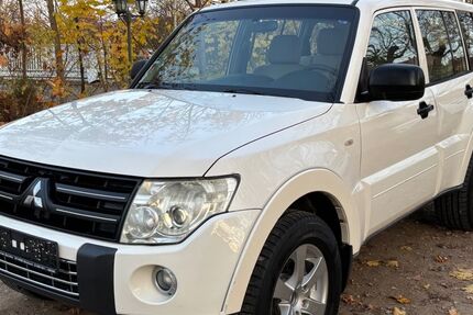 Mitsubishi Pajero 400.000 km 5.800 &euro; Nürnberg 90439