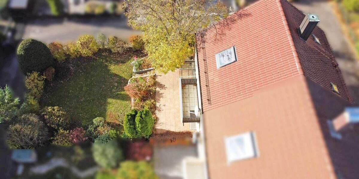 RESERVIERT: Familienfreundliches Reiheneckhaus in schöner Lage 5 zimmer