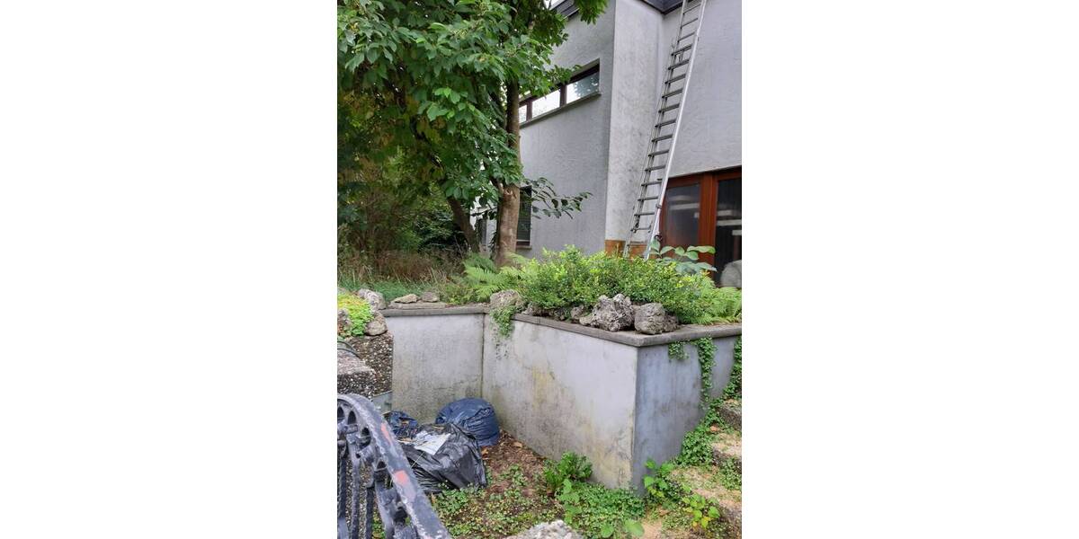Einfamilienhaus Zirndorf Bronnamberg - 9 Zimmer, 160 m&sup2;, 469.000&euro; | Angebot:25662809
