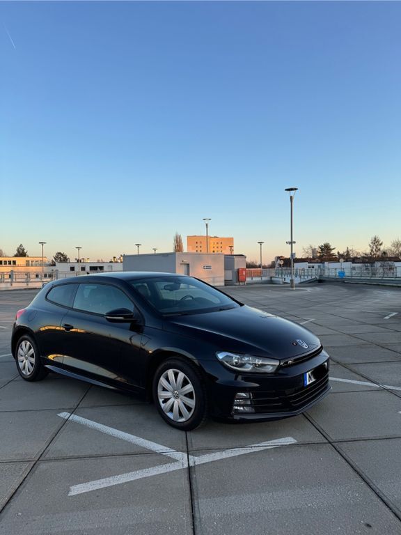 VW Scirocco 140.000 km 16.800 € Nürnberg 90491