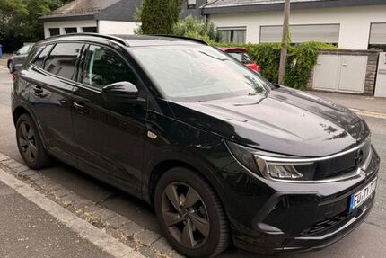 Opel Grandland (X) 65.000 km 19.900 &euro; Fürth 90766