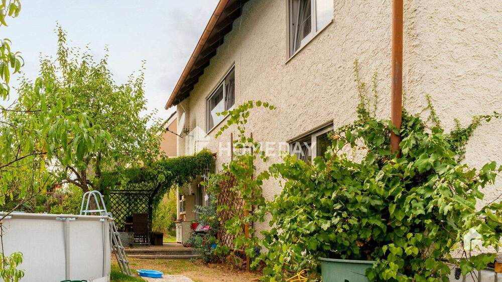 Mehrfamilienhaus, Wohnhaus Abenberg Wassermungenau - 9 Zimmer, 300 m&sup2;, 399.000&euro; | Angebot:25737451