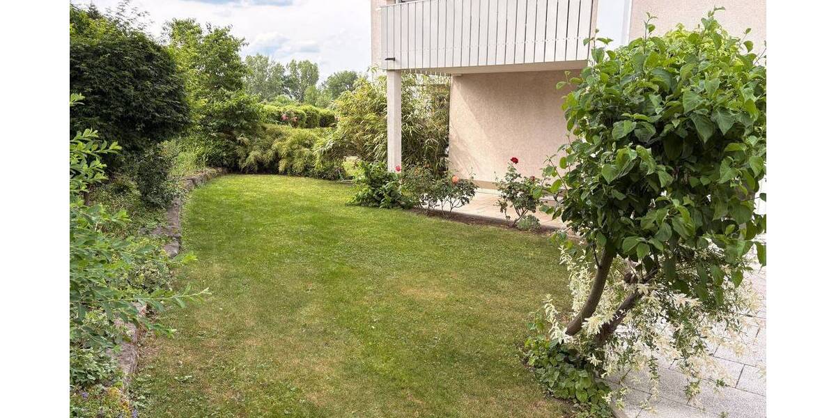 Etagenwohnung Nürnberg Gaismannshof - 4 Zimmer, 145 m&sup2;, 1.950&euro; | Angebot:26863508