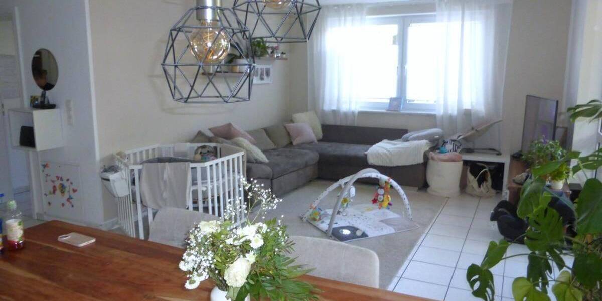 Etagenwohnung Schwaig bei Nürnberg Schwaig - 2 Zimmer, 100 m&sup2;, 1.180&euro; | Angebot:26881840