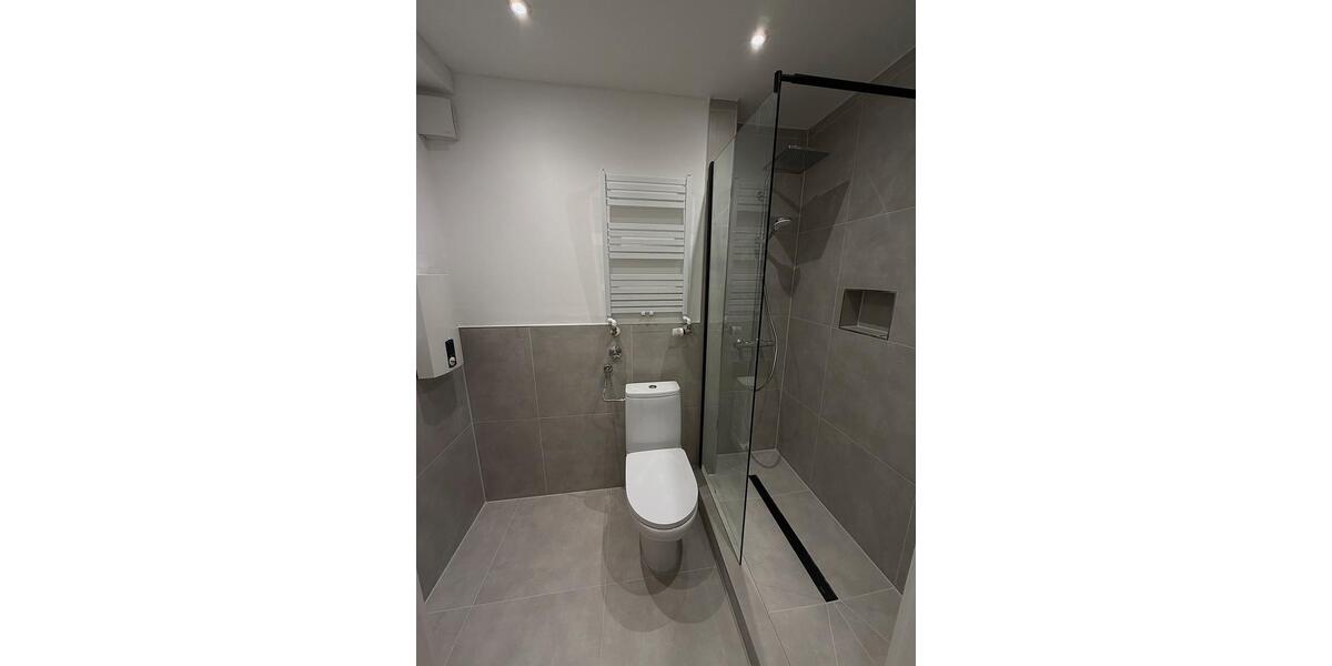 Erdgeschoßwohnung Nürnberg Sankt Leonhard - 3 Zimmer, 60 m&sup2;, 1.100&euro; | Angebot:25282333