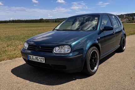VW Golf 325.110 km 850 &euro; Forchheim 91301