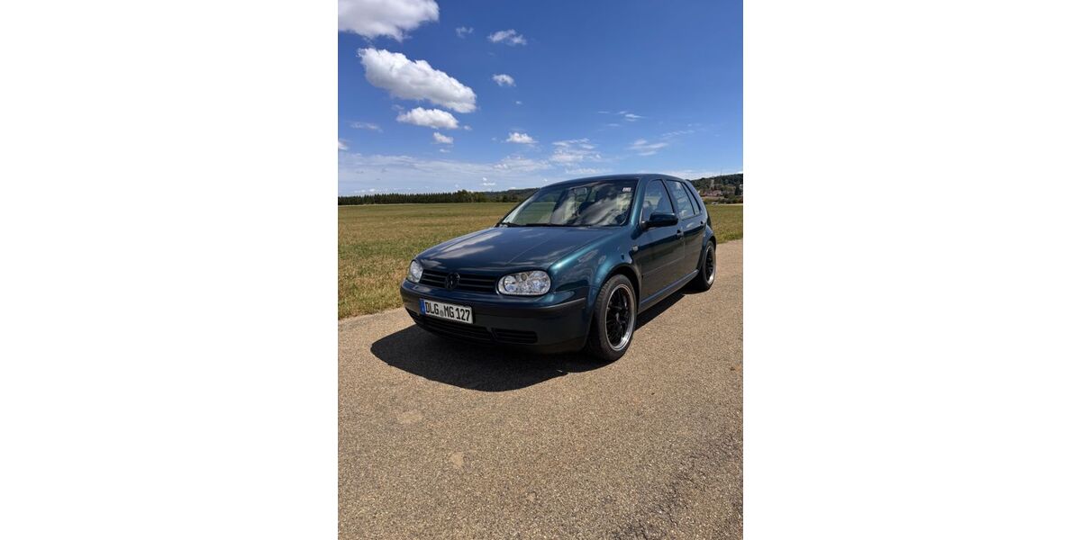 VW Golf 325.110 km 850 &euro; Forchheim 91301