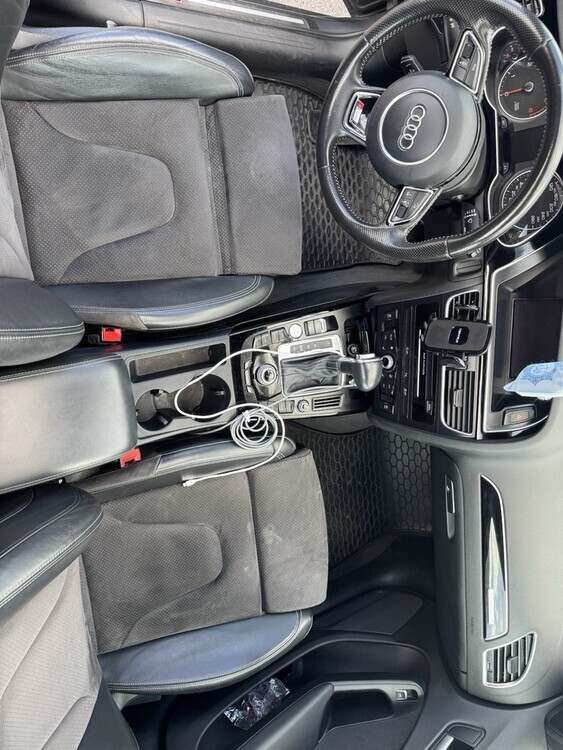 Audi A4 158.000 km 15.000 € Nürnberg 90403