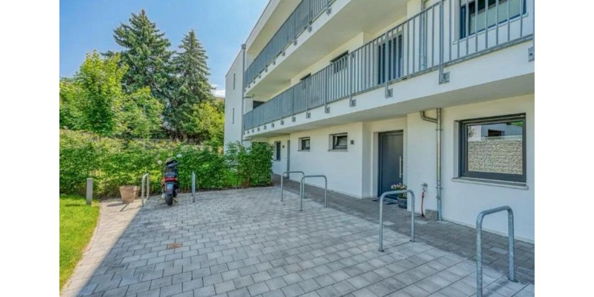 Erdgeschoßwohnung Nürnberg Schnepfenreuth - 2 Zimmer, 67 m&sup2;, 1.250&euro; | Angebot:25759649