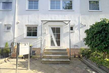Haus Nürnberg Katzwang - 6 Zimmer, 142 m&sup2;, 545.000&euro; | Angebot:26785438