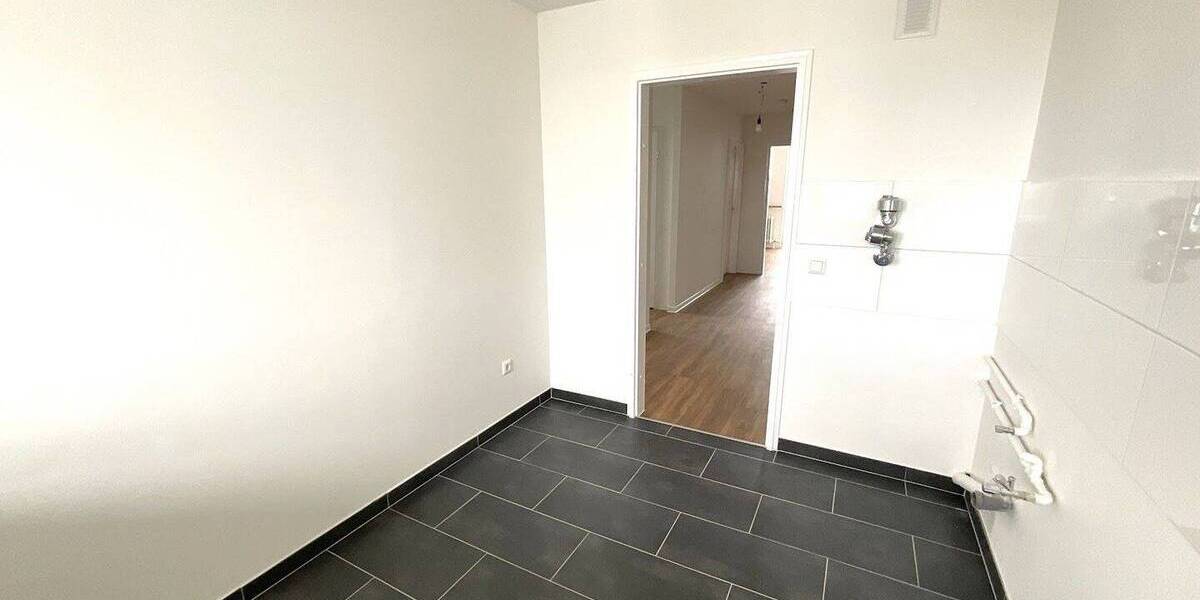 Etagenwohnung Nürnberg Langwasser - 3 Zimmer, 79 m&sup2;, 810&euro; | Angebot:26435716