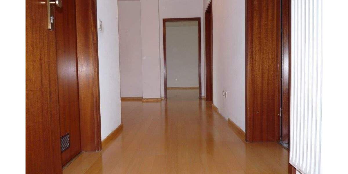 Etagenwohnung Altdorf bei Nürnberg Altdorf - 3 Zimmer, 89 m&sup2;, 280.000&euro; | Angebot:26116591