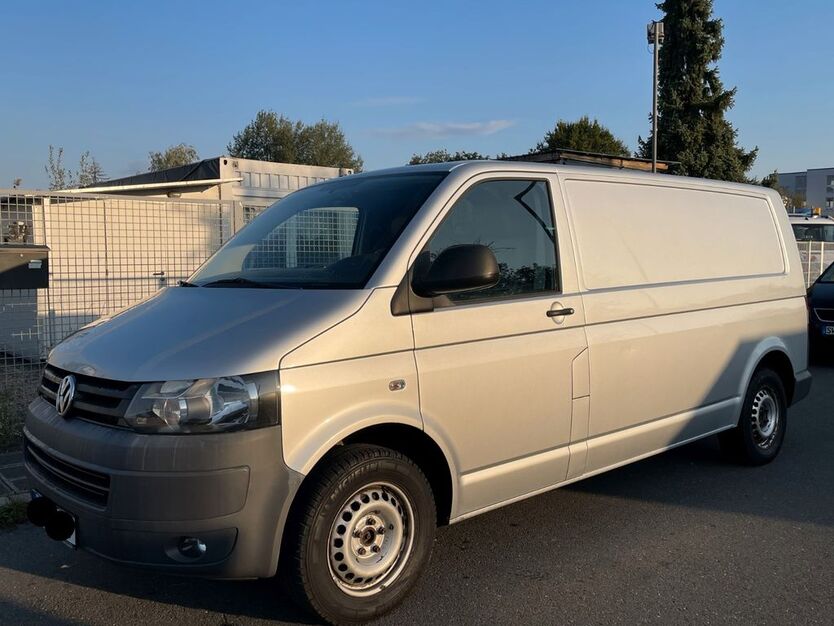 VW T5 Transporter 189.000 km 8.800 € Nürnberg 90427