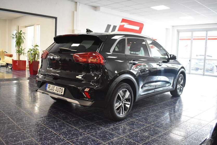 Kia Niro 136.237 km 15.870 € Nürnberg 90431