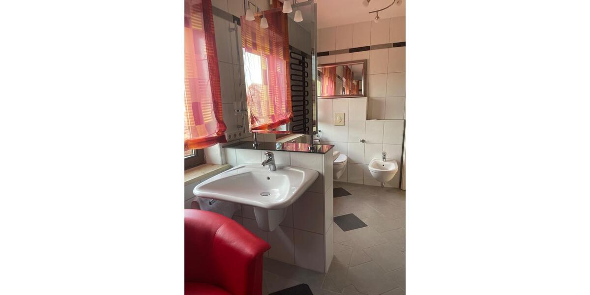 Endlich genügend Platz ! Große DHH mit Wintergarten und vielem mehr in Heilsbronn 6 zimmer