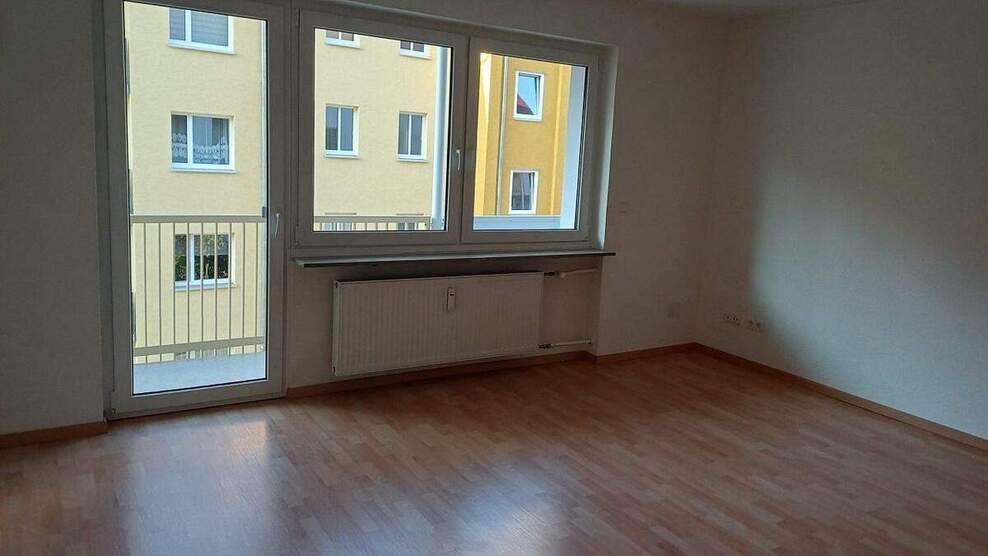 Wohnen in der Altstadt: Helle freundliche 4-Zimmer-Wohnung mit 2 Balkonen ohne Aufzug! 4 zimmer