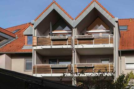 Helle Maisonette mit Loggia, Parkhaus-Stellplatz und modernem Ambiente - Ihr neues Lieblingsdomizil! 2 zimmer