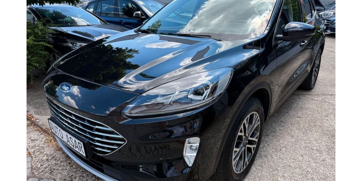 Ford Kuga 113.000 km 16.980 &euro; Fürth 90763