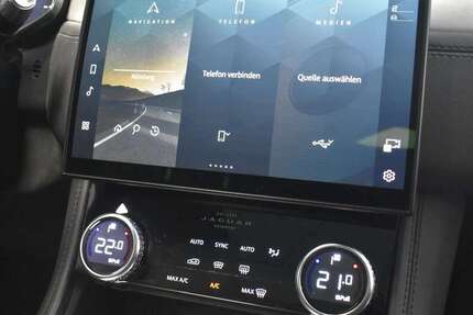 Jaguar F-Pace 139.797 km 28.770 € Nürnberg 90431