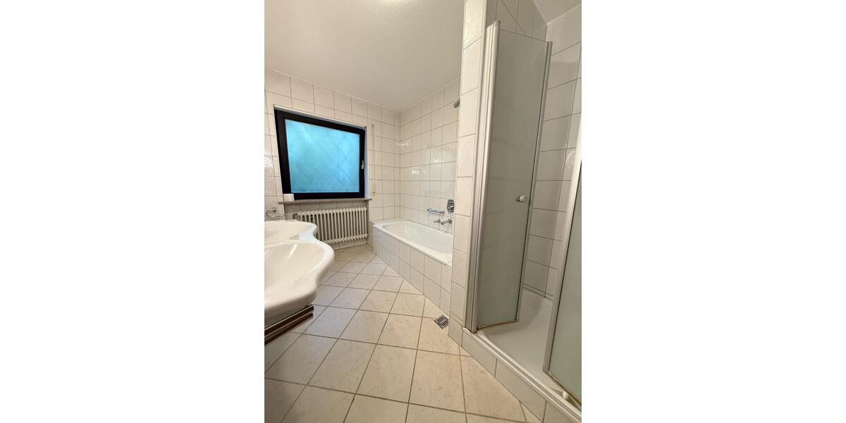 Freistehender Bungalow in Feucht-Ost 3 zimmer