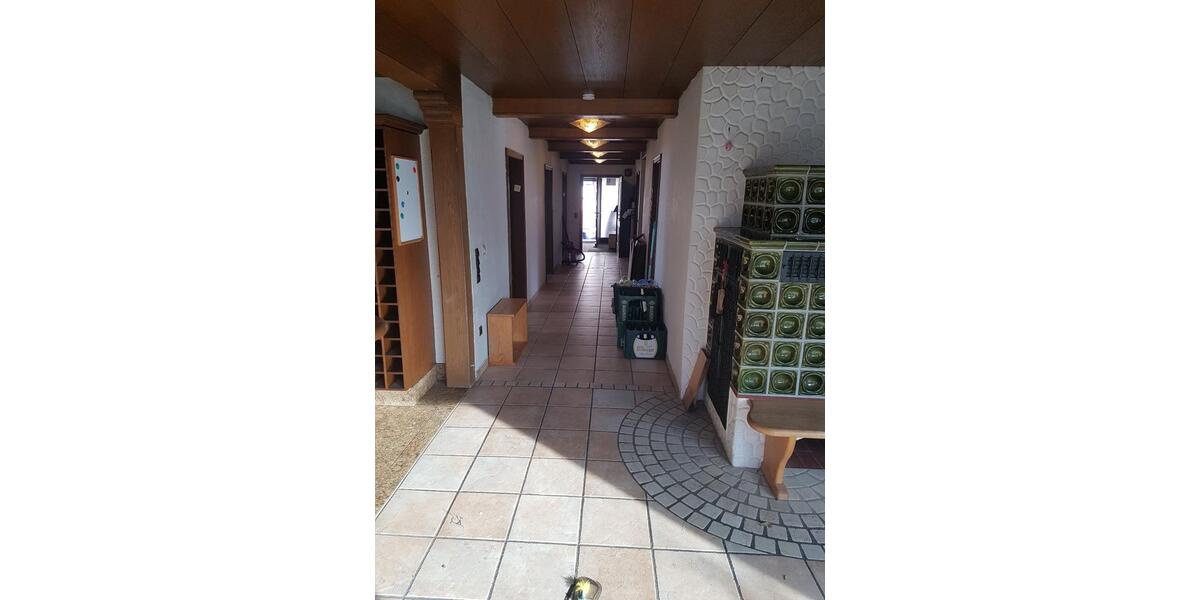 Erdgeschoßwohnung Nürnberg Altenfurt - 5 Zimmer, 140 m&sup2;, 2.000&euro; | Angebot:26648183
