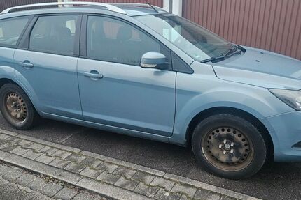 Ford Focus 241.000 km 2.200 &euro; Roth 91154
