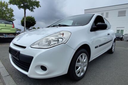 Renault Clio 148.250 km 2.450 &euro; Fürth 90763