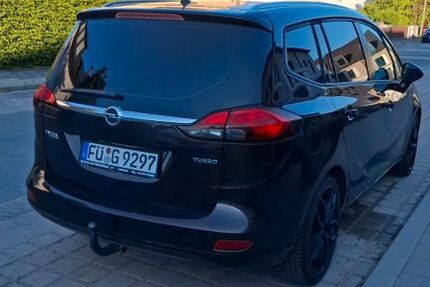 Opel Zafira 99.000 km 7.800 &euro; Stein 90547