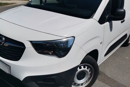 Opel Combo 110.200 km 8.699 &euro; Fürth 90762