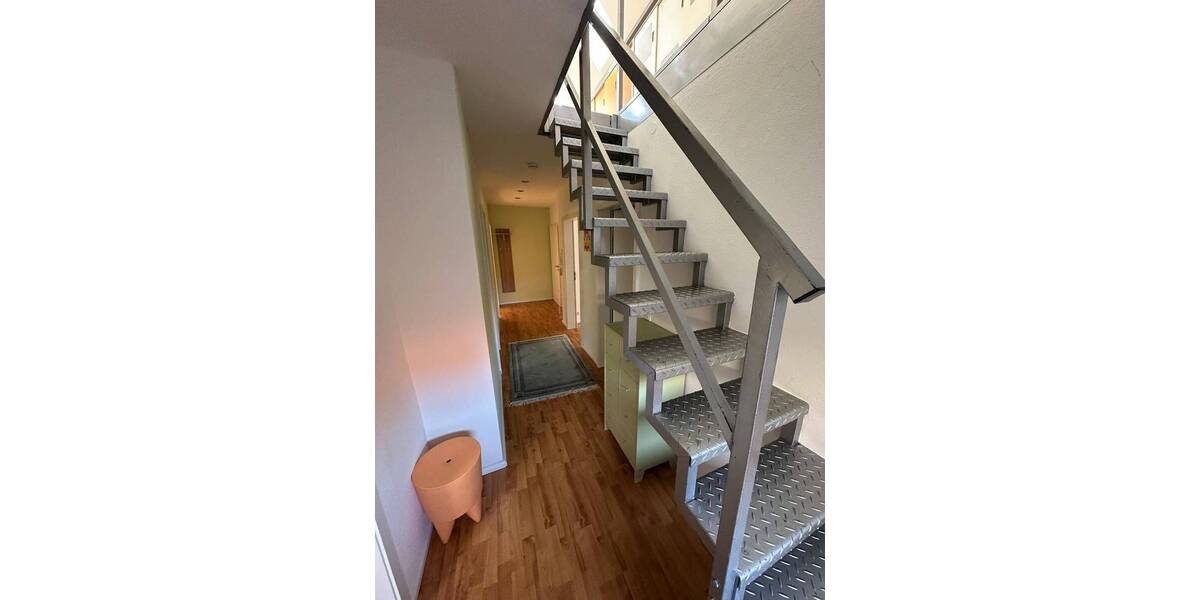 Charmantes Zweifamilienhaus, in begehrter, ruhiger Lage von Fürth Dambach 1 zimmer