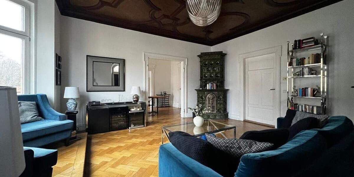 Einziehen und Aufleben - Attraktive 5 Zimmer Wohnung mit Balkon an der Bucher Straße von Nürnberg 5 zimmer