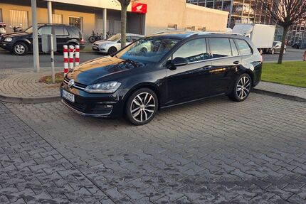 VW Golf 196.780 km 7.900 &euro; Nürnberg 90453