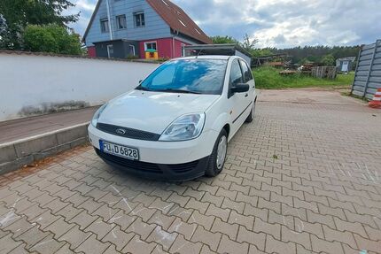 Ford Fiesta 62.500 km 2.500 &euro; Cadolzburg 90556