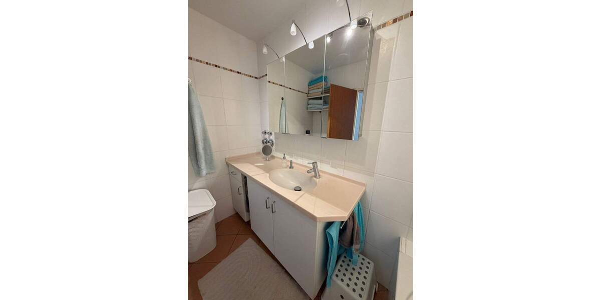 Etagenwohnung Feucht - 3 Zimmer, 80 m&sup2;, 660&euro; | Angebot:26379657