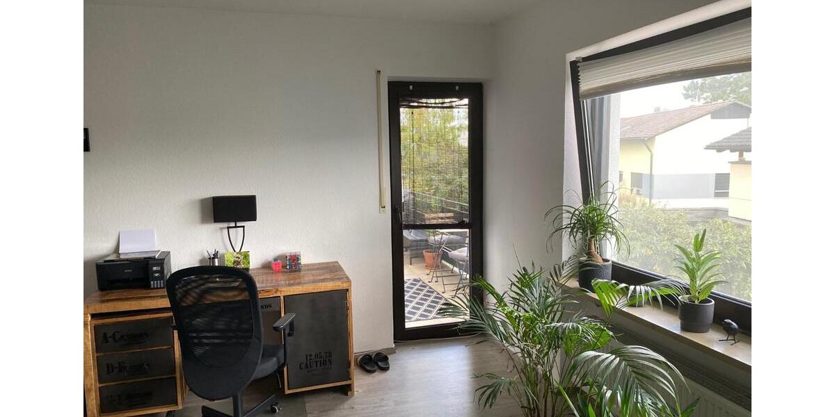 Etagenwohnung Fürth Bislohe - 3 Zimmer, 83 m&sup2;, 970&euro; | Angebot:27544363