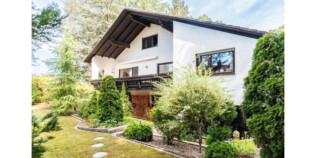 Einfamilienhaus Erlangen Alterlangen - 8 Zimmer, 330 m&sup2;, 1.395.000&euro; | Angebot:26429713