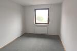 4 Zi. OG Wohnung mit Balkon, Gartenanteil und Garage