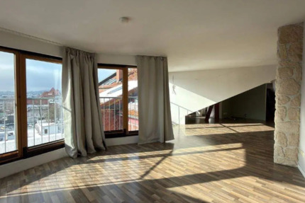 Wohnung Fürth Südstadt - 1 Zimmer, 140 m&sup2;, 1.290&euro; | Angebot:26083241