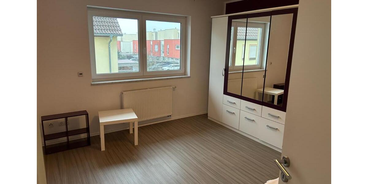 Gepflegte Doppelhaushälfte in Herzogenaurach Herzo Base ohne Makl 4 zimmer