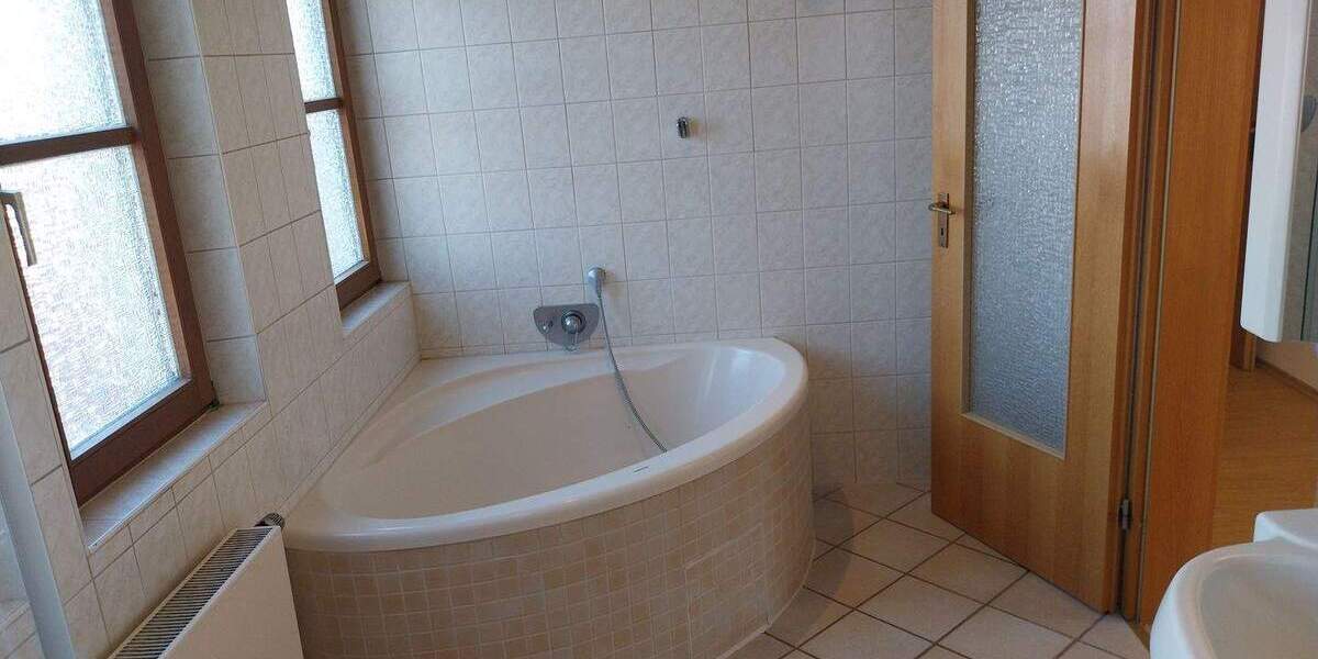 Charmante, helle 3 Zimmer Wohnung in Lauf 3 zimmer