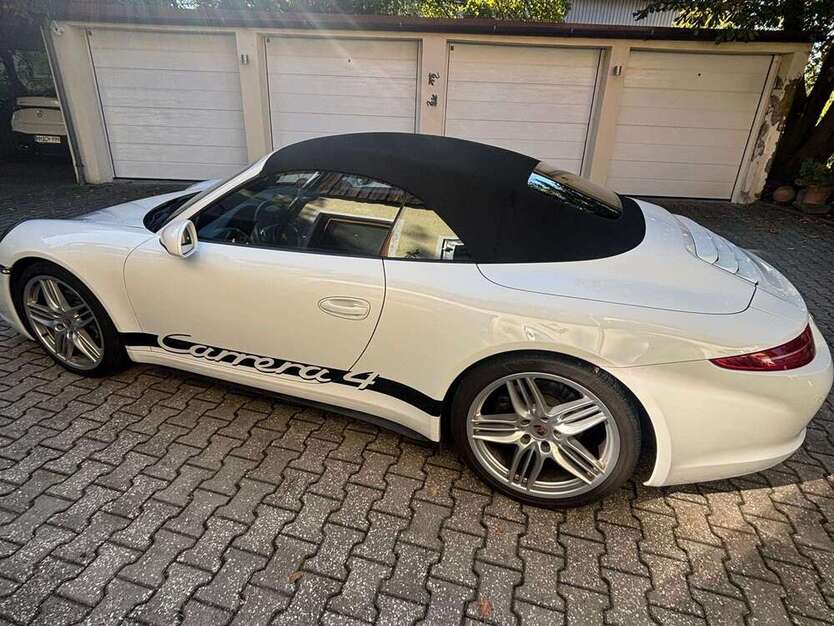 Porsche 911 95.500 km 77.900 € Pyrbaum 90602