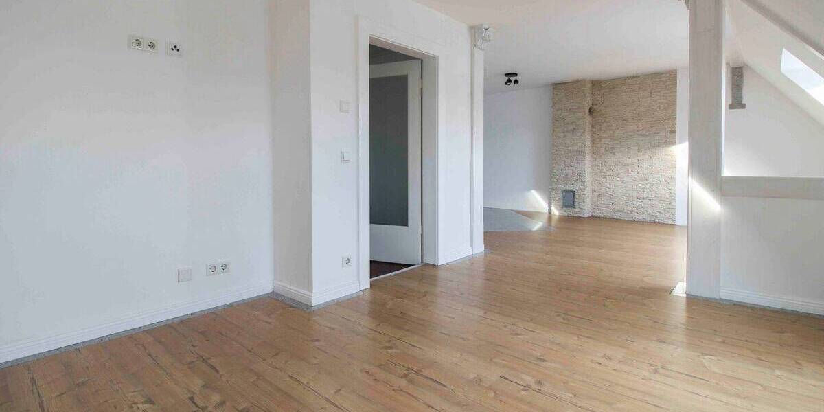 Mehrfamilienhaus, Wohnhaus Fürth Unterfarrnbach - 7 Zimmer, 230 m&sup2;, 528.000&euro; | Angebot:26391494