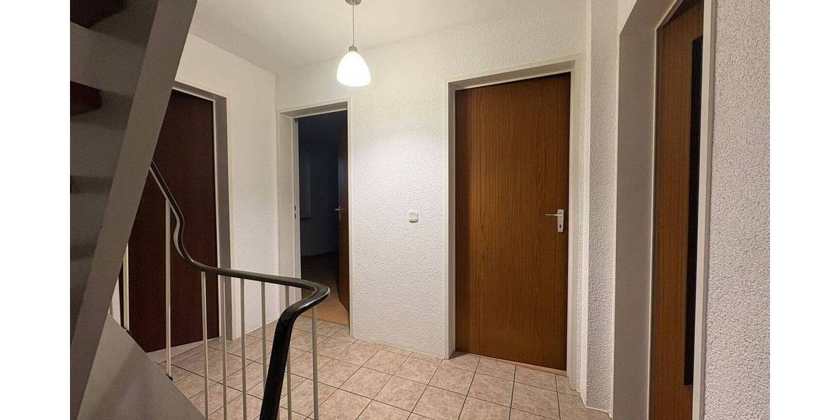 Reihenhaus Feucht - 5 Zimmer, 114 m&sup2;, 435.000&euro; | Angebot:26015266