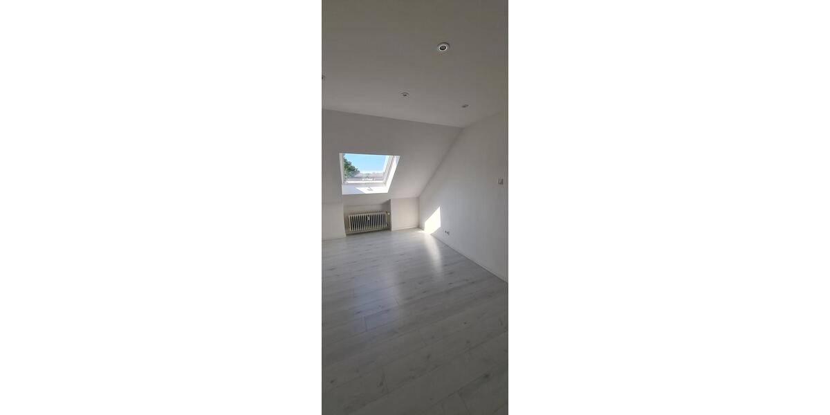 Dachgeschoßwohnung Nürnberg Katzwang - 2 Zimmer, 67 m&sup2;, 850&euro; | Angebot:26148966