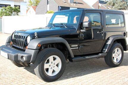 Jeep Wrangler 174.900 km 13.880 &euro; Feucht 90537